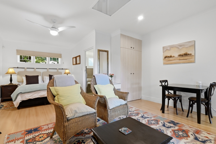 5 Bedroom Property for Sale in Constantia Western Cape